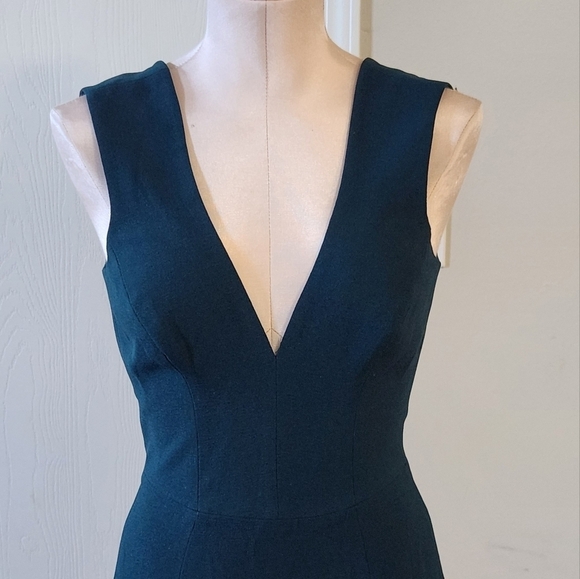 Dress The Population Sandra Stretch Crepe Slit Maxi Gown - Picture 8 of 16